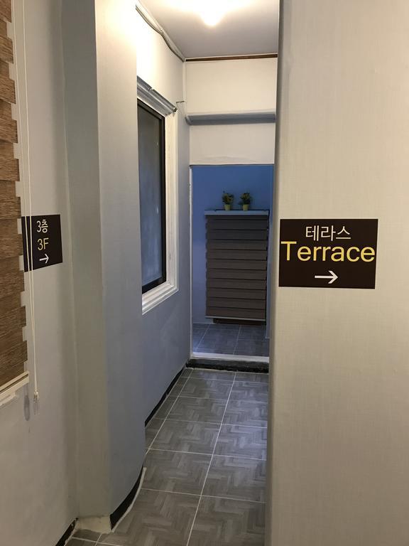 24 Guesthouse Jongno Tower Szöul Kültér fotó
