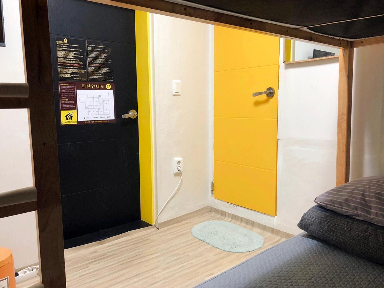 24 Guesthouse Jongno Tower Szöul Kültér fotó